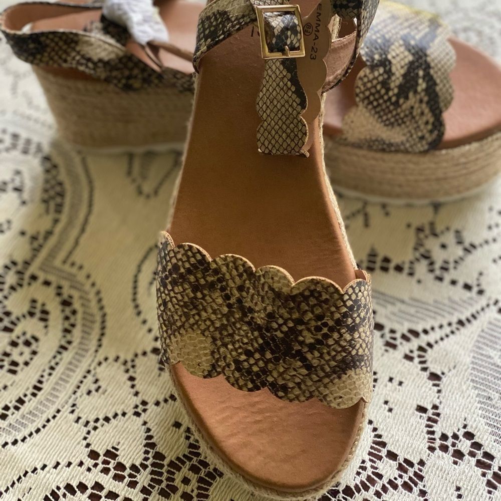 New Snakeskin Wedge Sandals